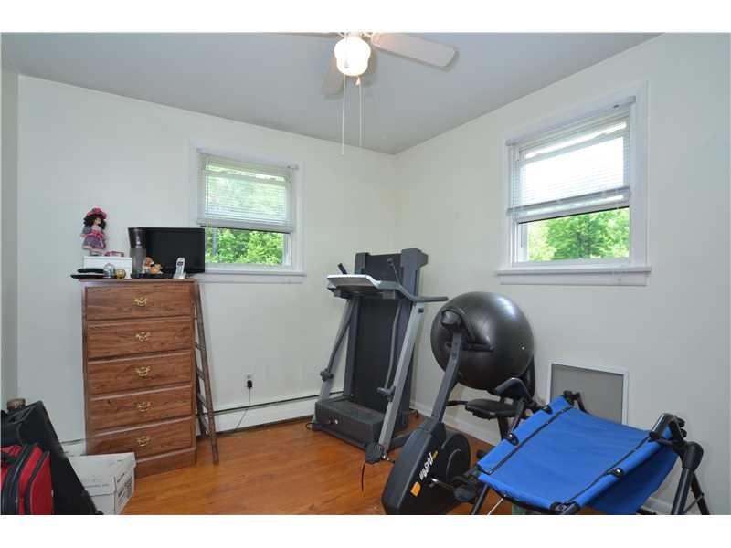 176 Hall Road Aliquippa, PA 15001 - Photo 11 of 16 Gallery Image 11