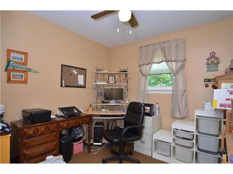 176 Hall Road Aliquippa, PA 15001 - Photo 12 of 16 Gallery Image 12
