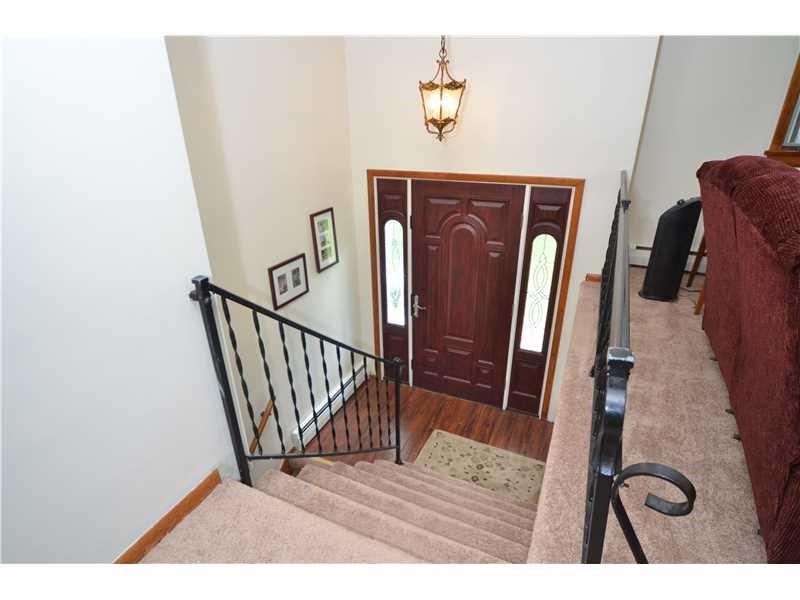 176 Hall Road Aliquippa, PA 15001 - Photo 4 of 16 Gallery Image 4