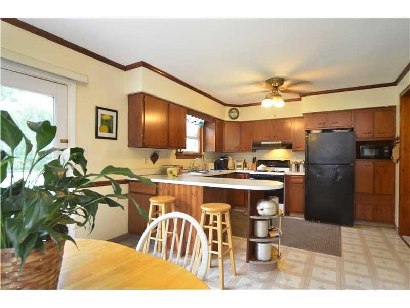 176 Hall Road Aliquippa, PA 15001 - Photo 7 of 16 Gallery Image 7