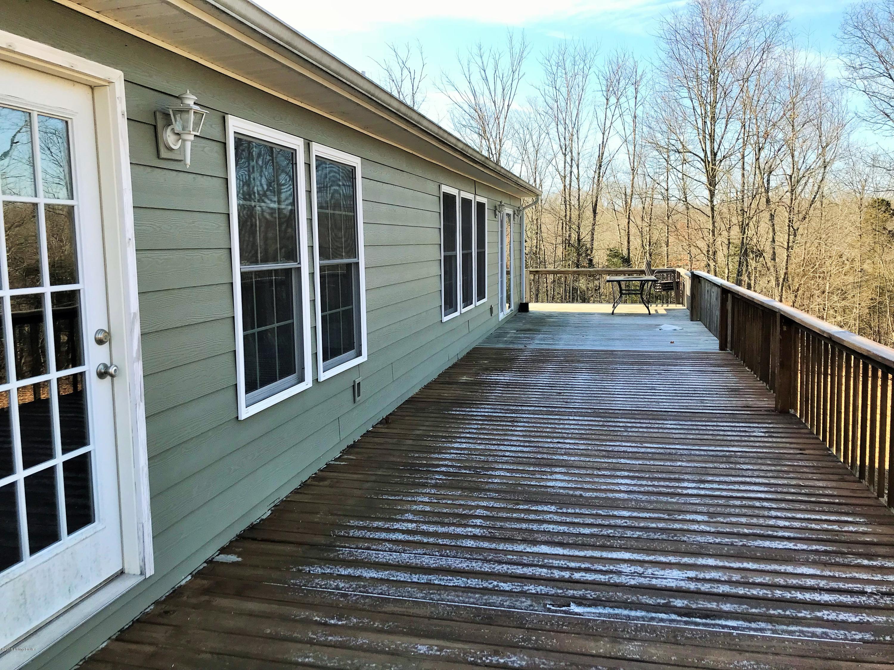 421 Culls Ridge Road Bedford, KY 40006 - Photo 24 of 28 Rear Deck