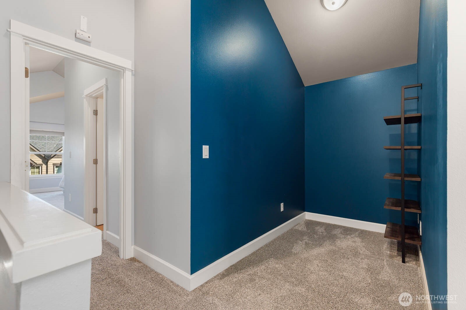 7123 Shinkle Place Southwest Seattle, WA 98106 - Photo 20 of 26