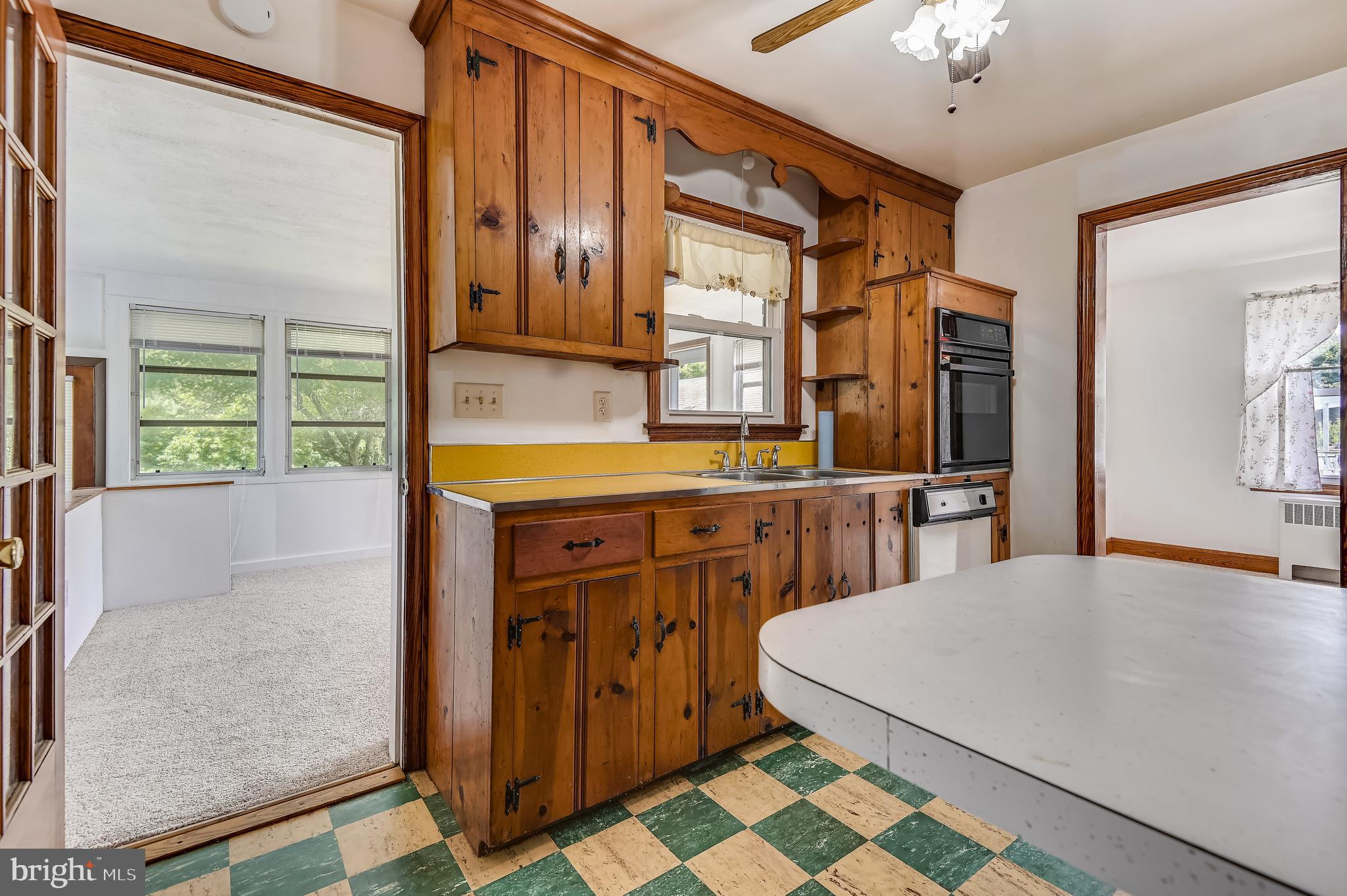714 Deer Park Road Westminster, MD 21157 - Photo 13 of 33 Gallery Image 13