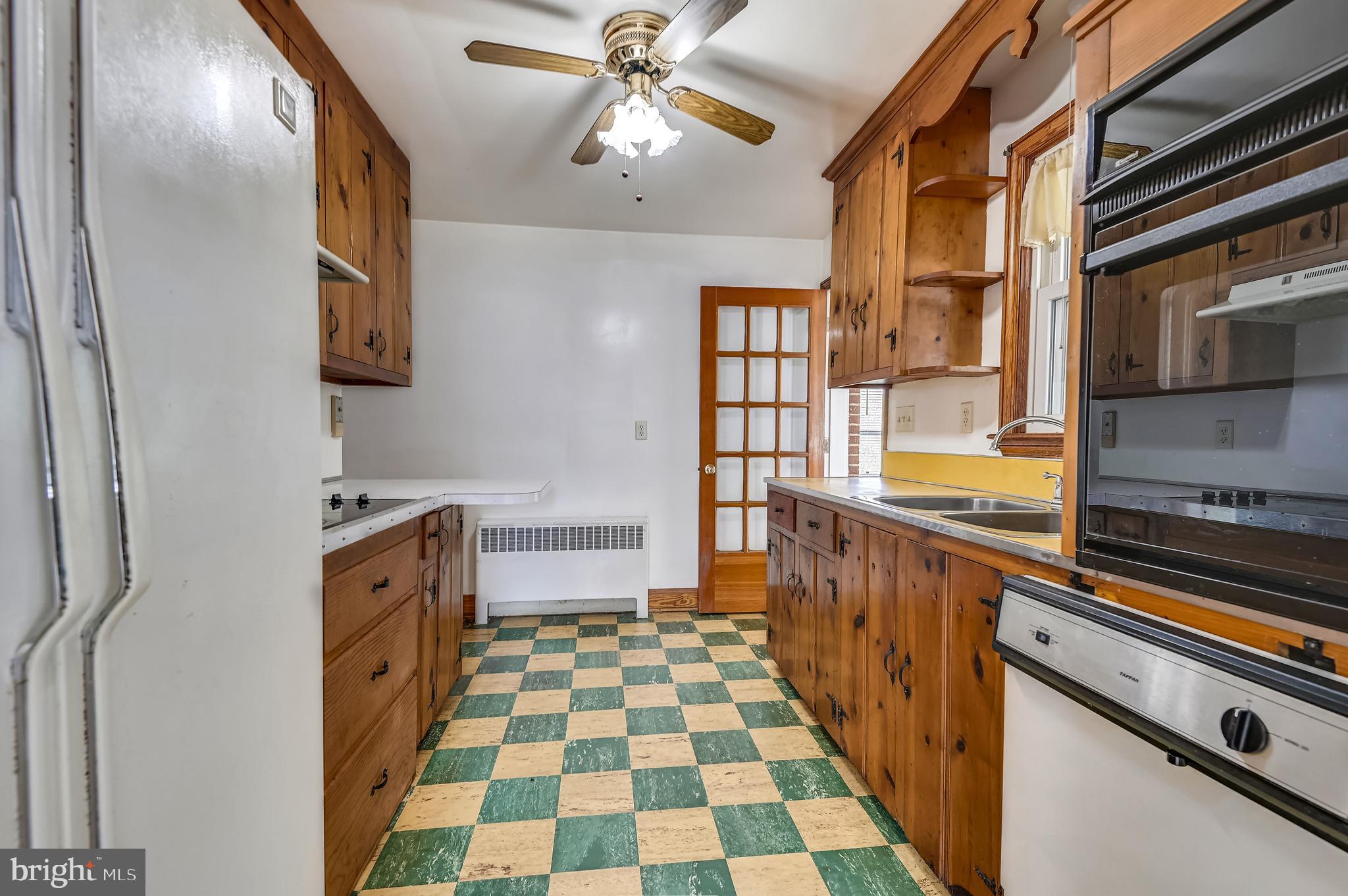 714 Deer Park Road Westminster, MD 21157 - Photo 14 of 33 Gallery Image 14