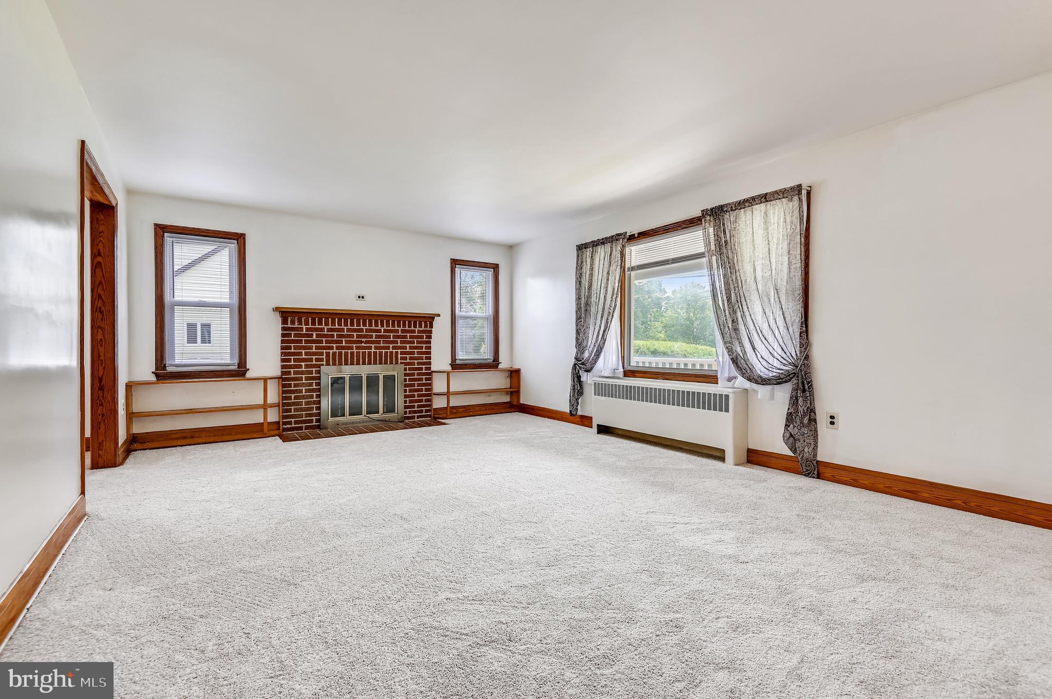 714 Deer Park Road Westminster, MD 21157 - Photo 3 of 33 Gallery Image 3