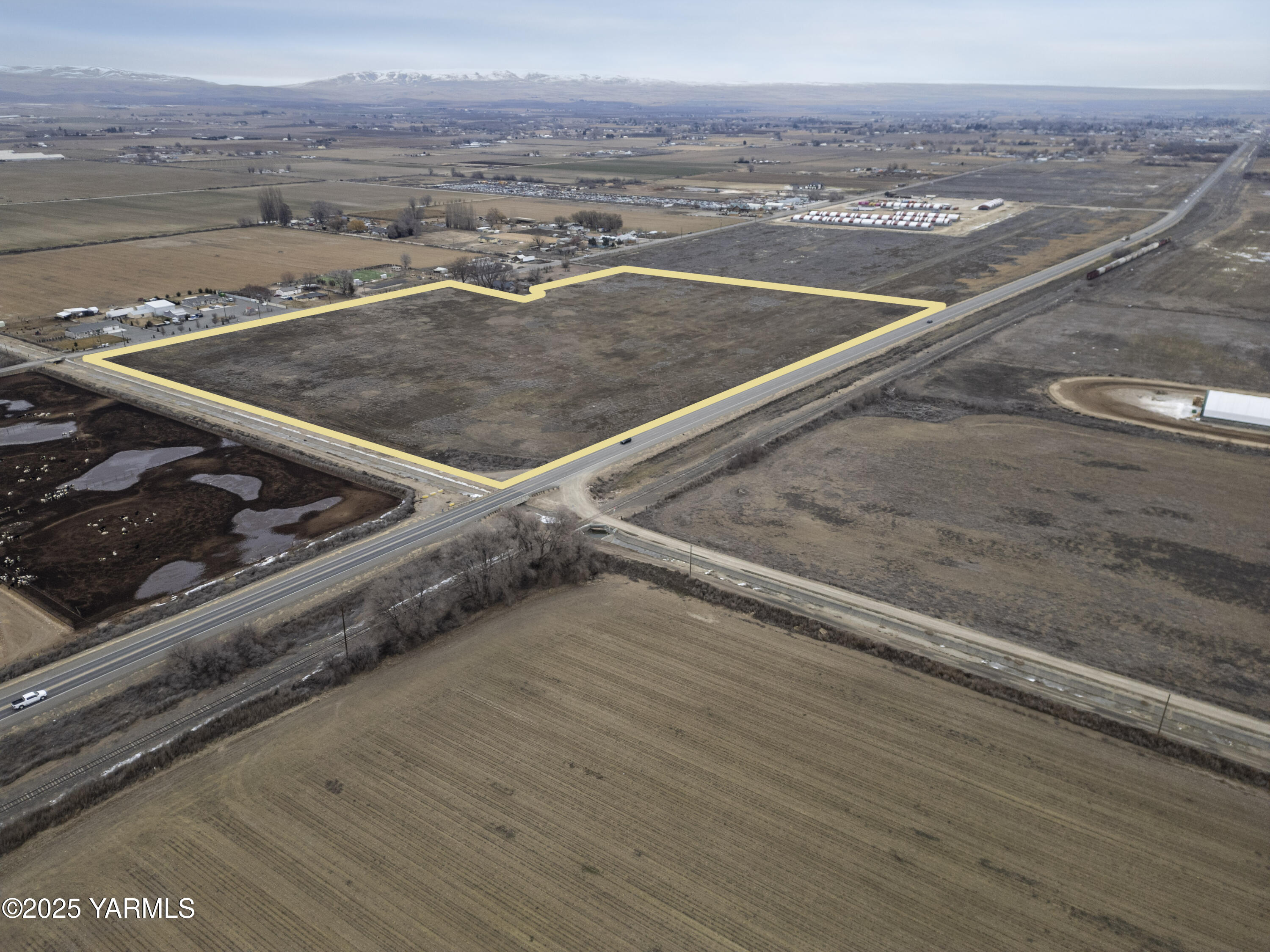 2920 Outlook Road Sunnyside, WA 98944 - Photo 2 of 26 Parcel 221028-12001 1