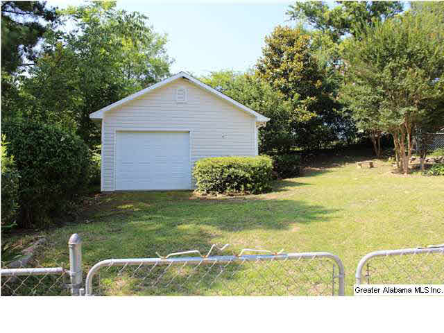 1227 7th Avenue Southwest Alabaster, AL 35007 - Photo 12 of 14