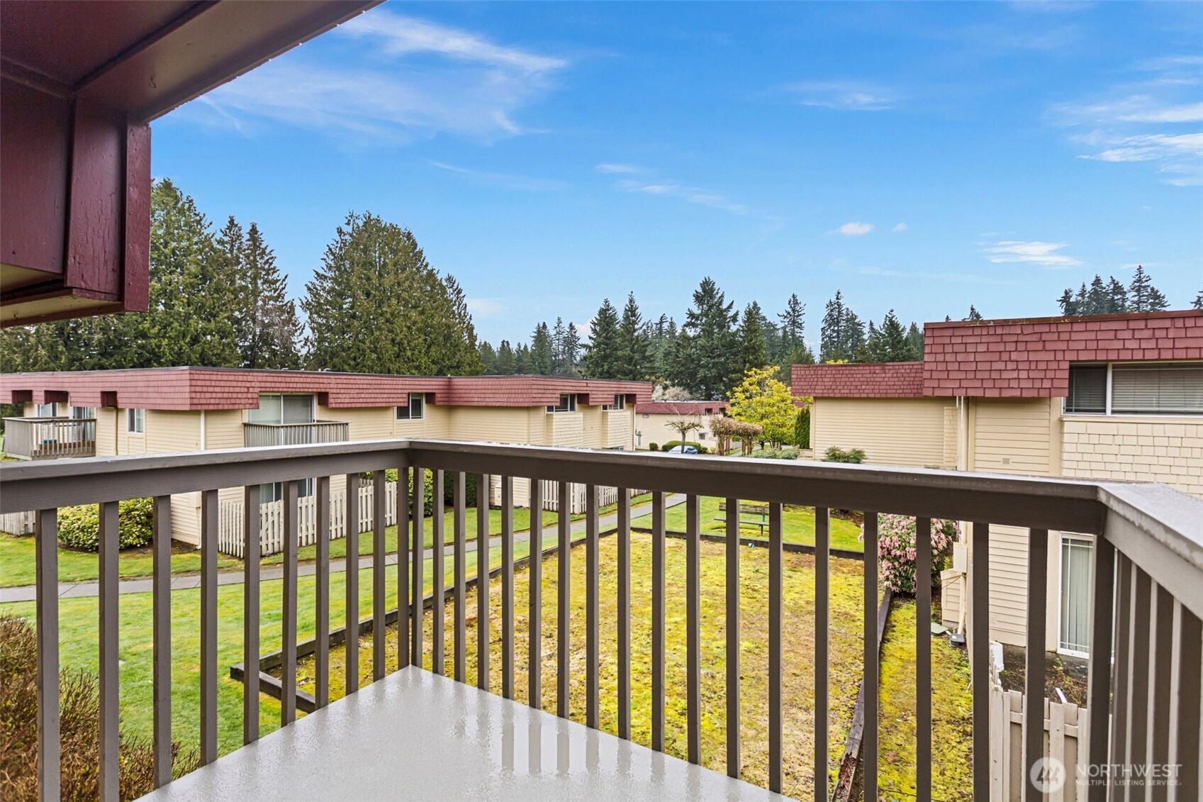 14200 Southeast 6th Street, Unit 57 Bellevue, WA 98007 - Photo 4 of 14