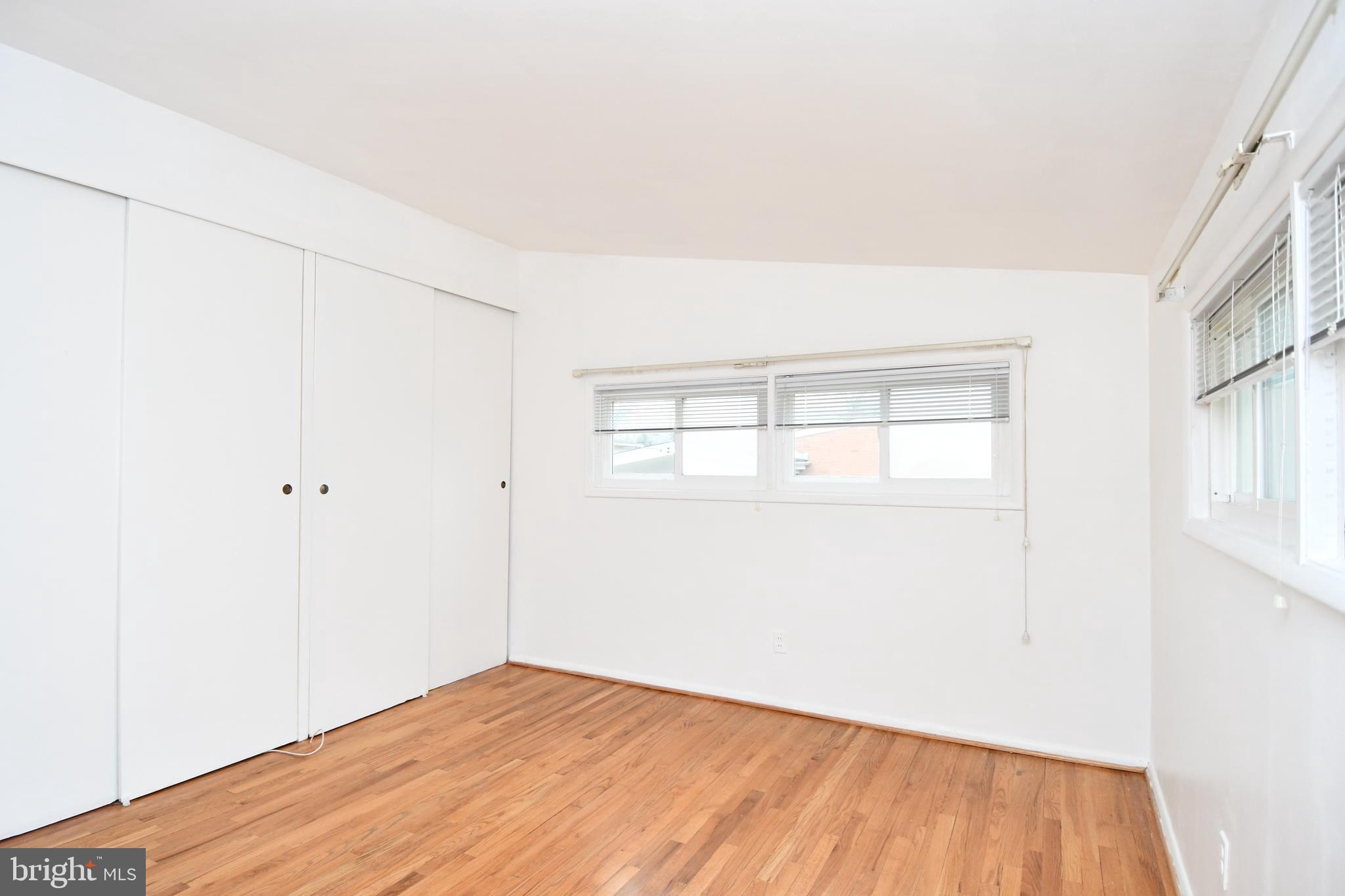 6802 Old Pimlico Road Baltimore, MD 21209 - Photo 20 of 37