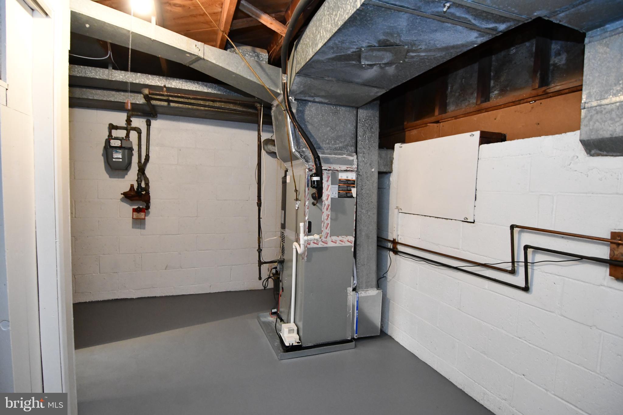 6802 Old Pimlico Road Baltimore, MD 21209 - Photo 26 of 37