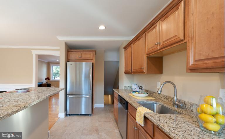 1419 Kitmore Road Baltimore, MD 21239 - Photo 19 of 19 Kitchen