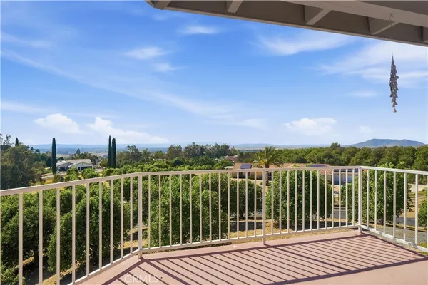 $1,399,000 | 39275 Chaparral Drive, Temecula, CA 92592