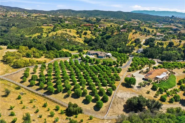 $1,399,000 | 39275 Chaparral Drive, Temecula, CA 92592