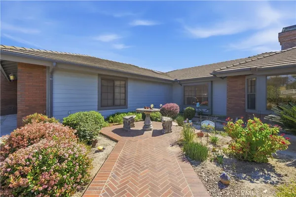 $1,399,000 | 39275 Chaparral Drive, Temecula, CA 92592