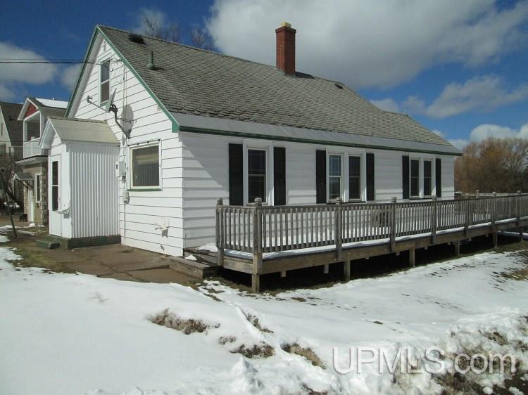 405 County Road Negaunee, MI 49866 - Photo 2 of 19