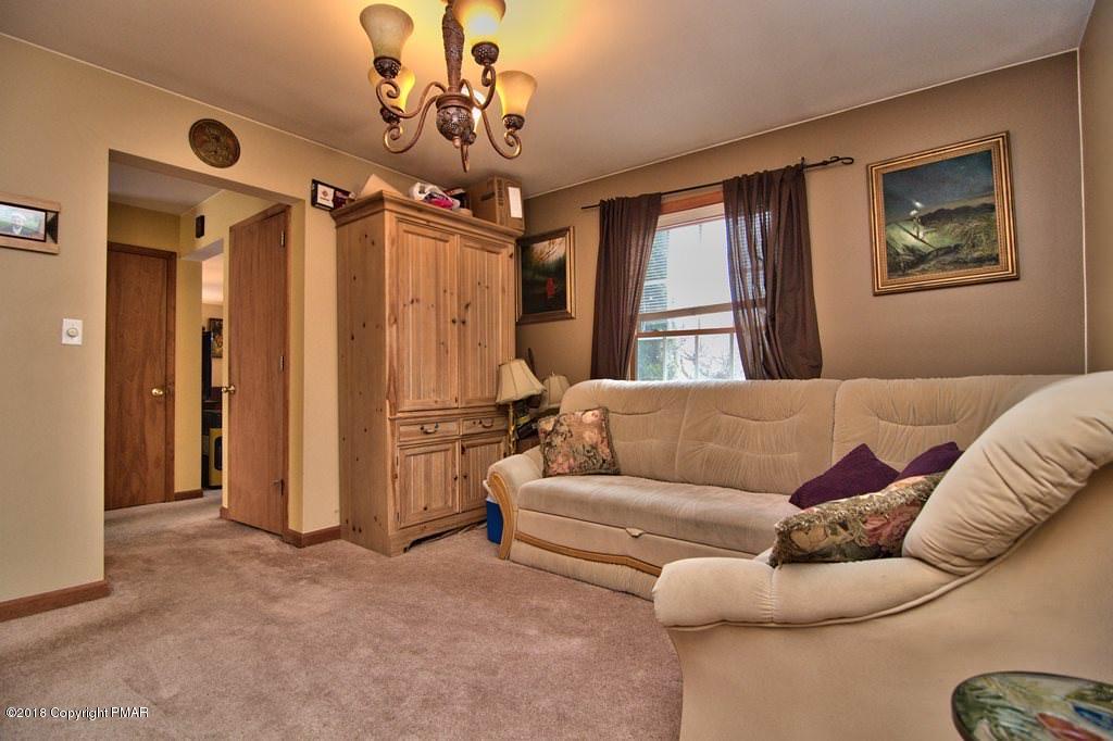 2329 Mountain Road Stroudsburg, PA 18360 - Photo 24 of 57 Den View 2