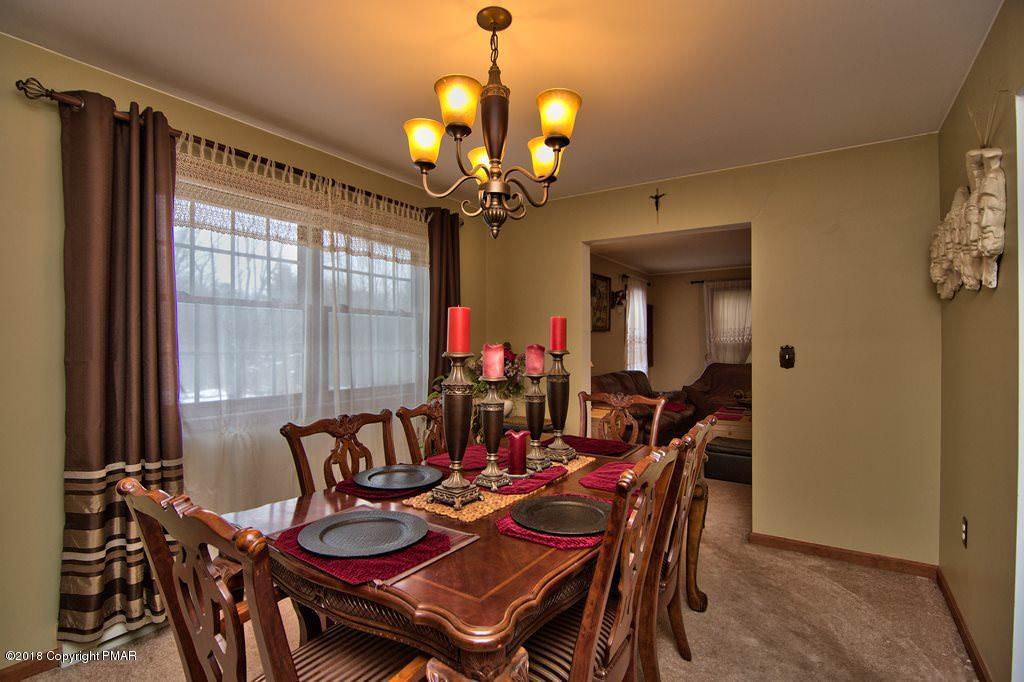 2329 Mountain Road Stroudsburg, PA 18360 - Photo 25 of 57 Dining Room View 2
