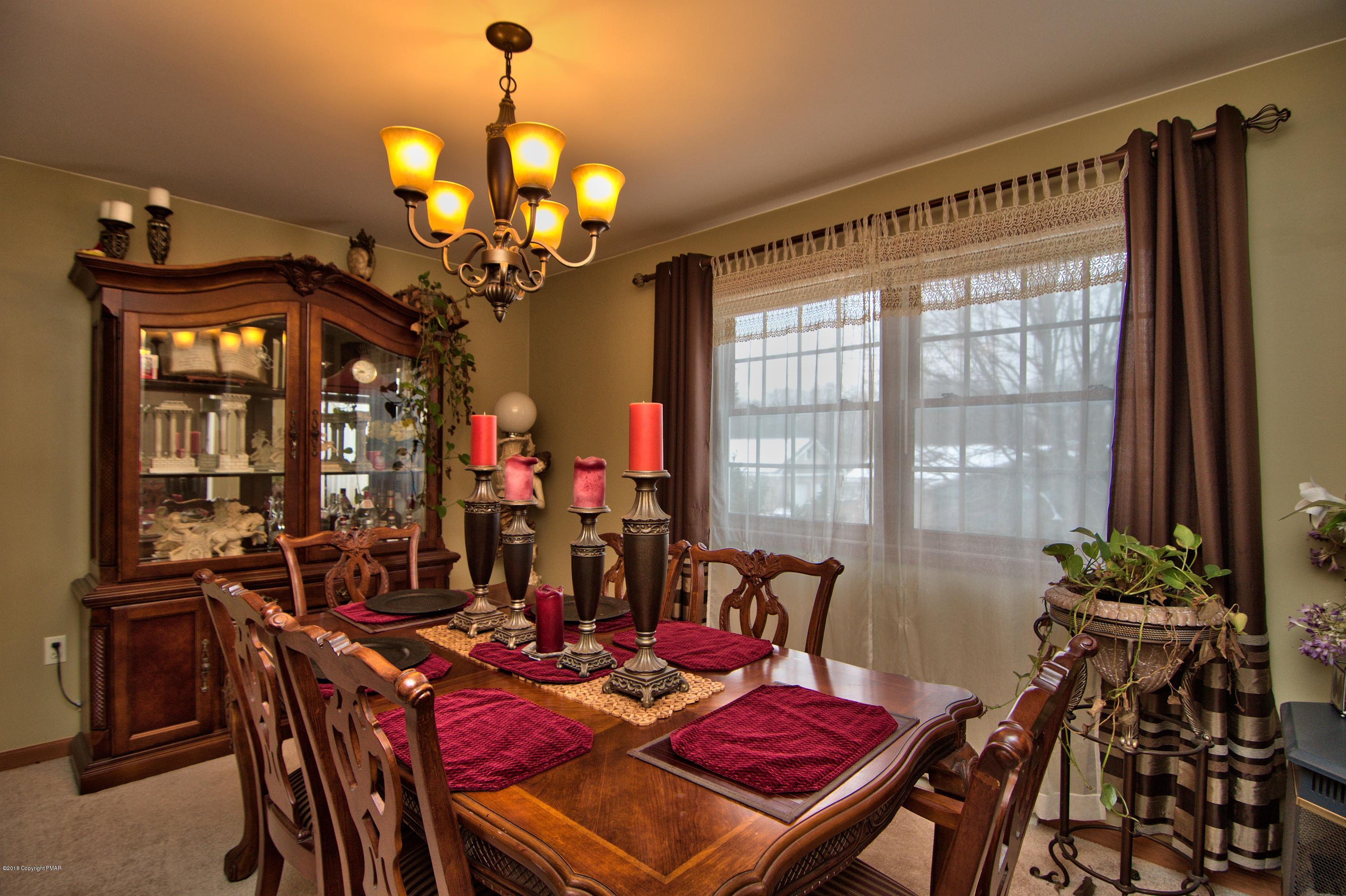 2329 Mountain Road Stroudsburg, PA 18360 - Photo 5 of 57 Dining Room View 1