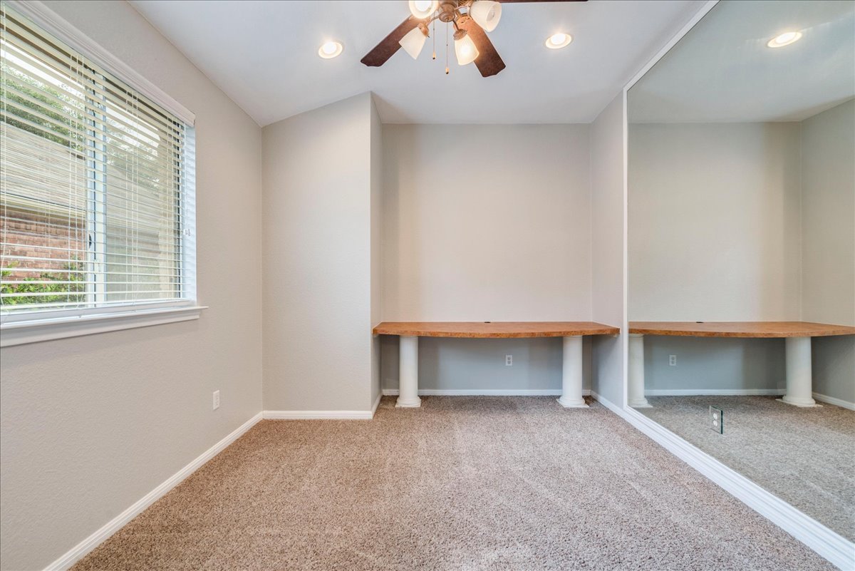 1151 Stone Rim Loop Buda, TX 78610 - Photo 17 of 35 Bonus space off of primary bedroom