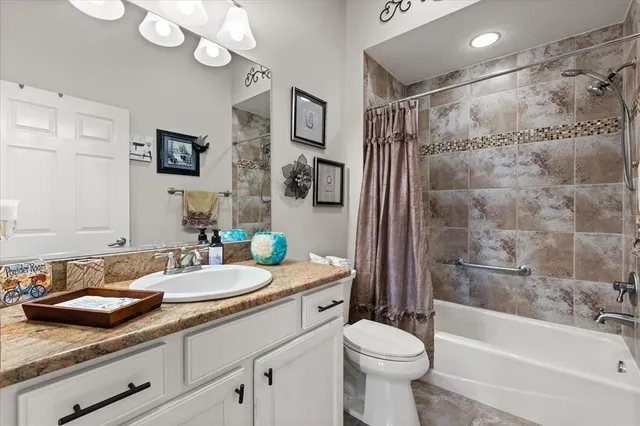 $449,990 | 10069 Lake Miona Way, Oxford, FL 34484