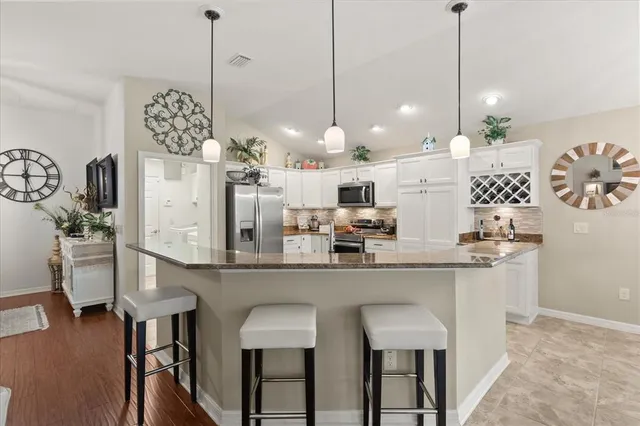 $449,990 | 10069 Lake Miona Way, Oxford, FL 34484