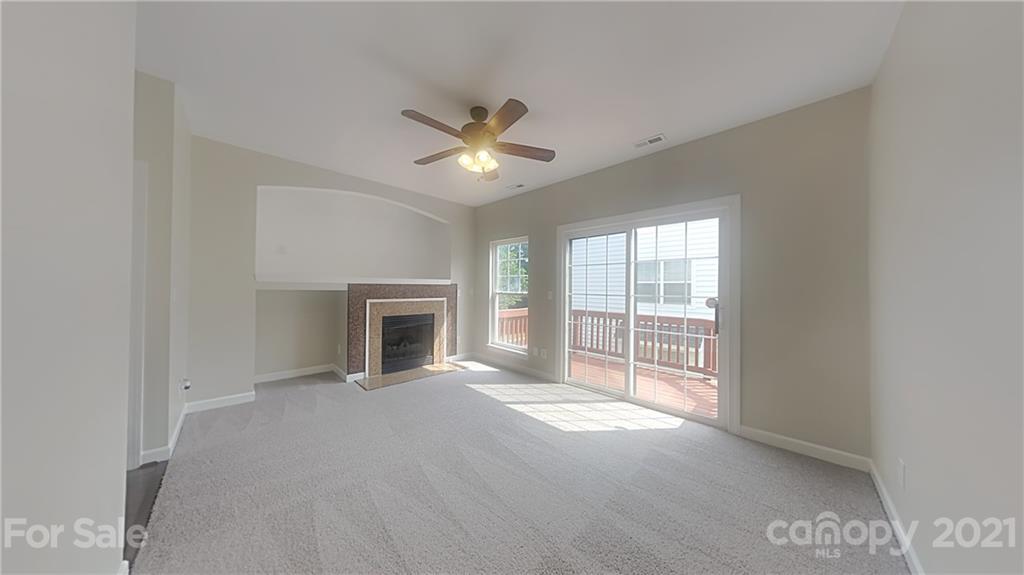 2850 Avalon Loop Road Charlotte, NC 28269 - Photo 3 of 12 Gallery Image 3