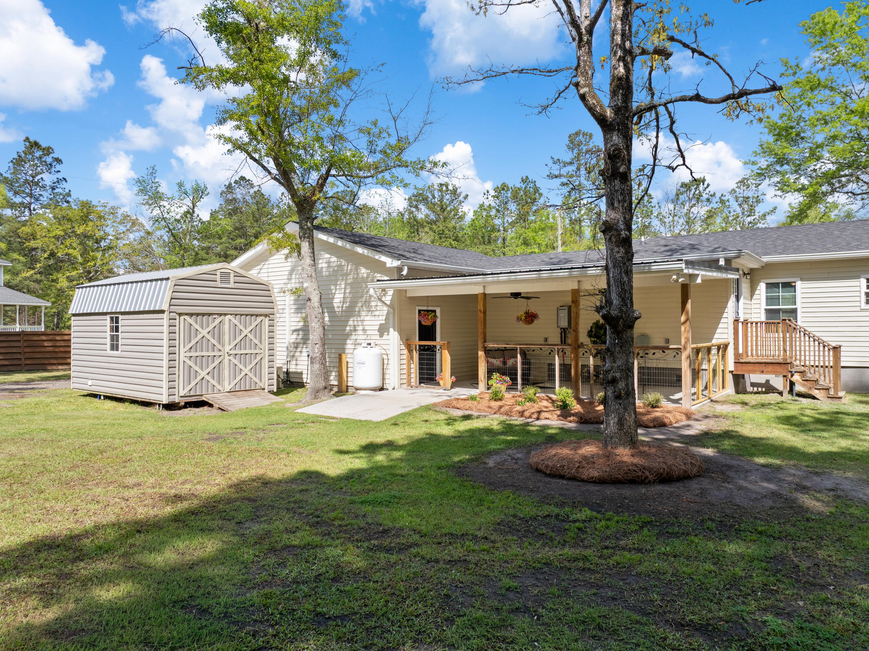 1483 Haney Branch Road Summerville, SC 29486 - Photo 25 of 27 1483HaneyBranch.NicoleBurbagePhoto-31