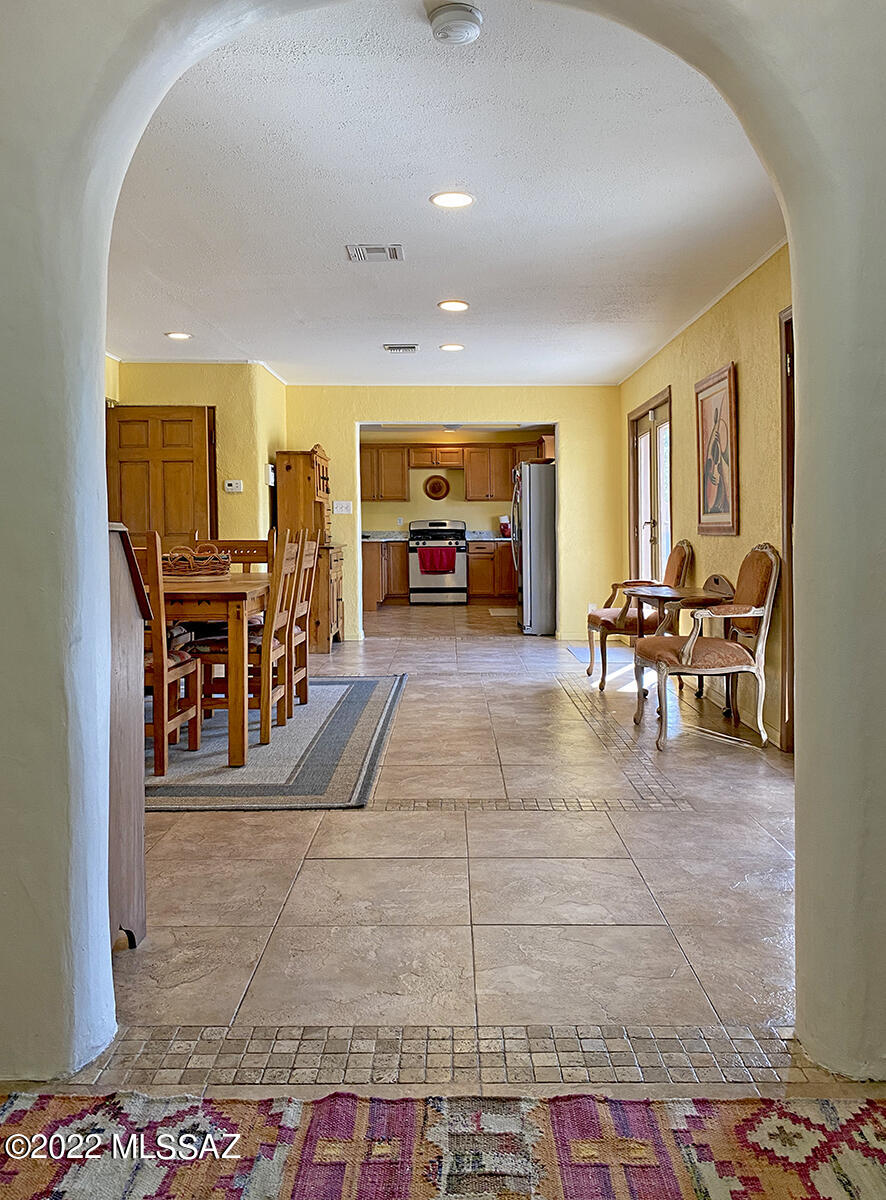 2250 East Kleindale Road Tucson, AZ 85719 - Photo 14 of 42 Gallery Image 14
