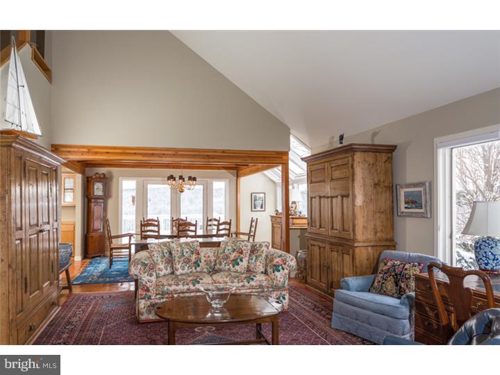 198 Cafferty Road Pipersville, PA 18947 - Photo 5 of 19 Living Room