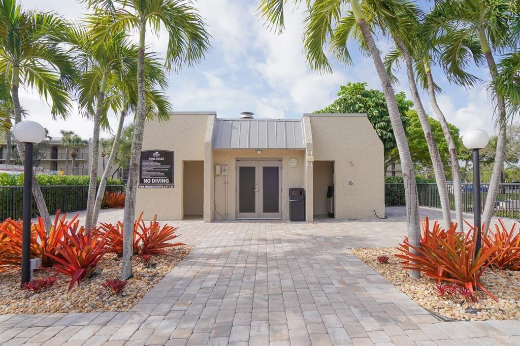 7 Royal Palm Way, Unit 304 Boca Raton, FL 33432 - Photo 25 of 30 Photo 25