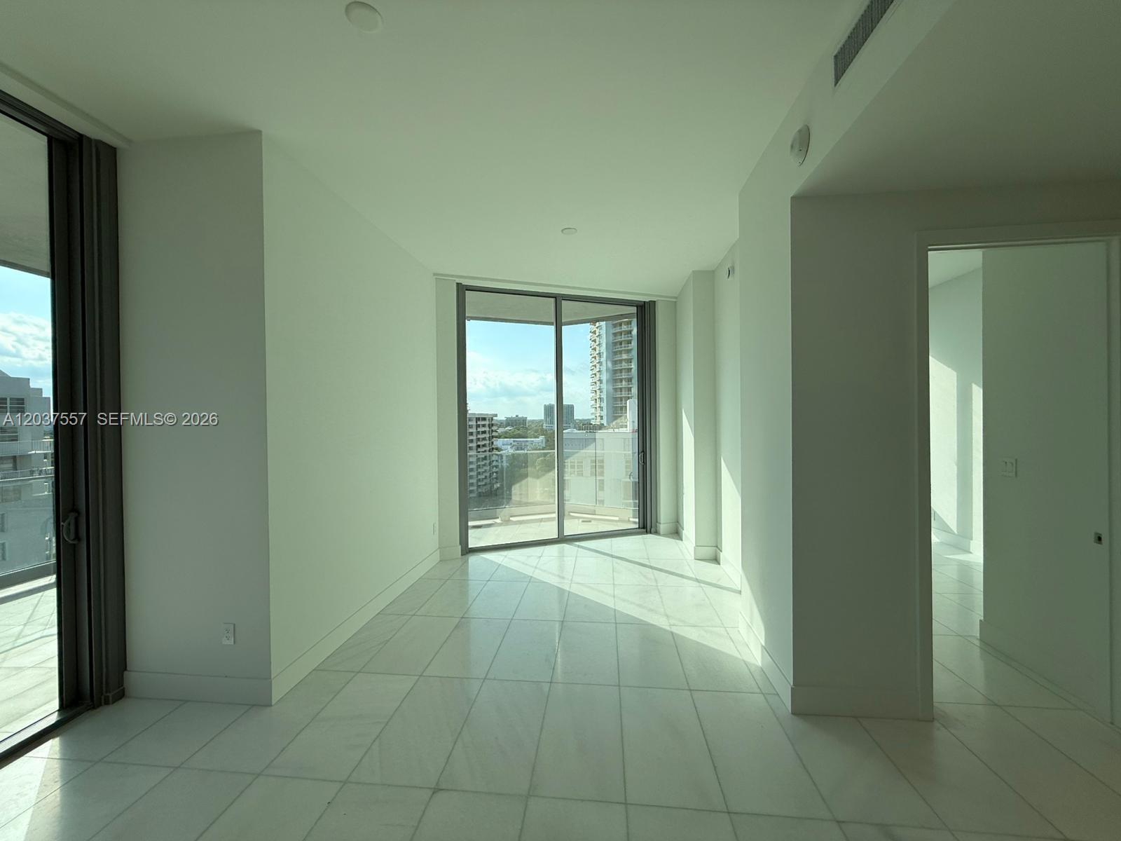 175 Southeast 25th Road, Unit 903 Miami, FL 33129 - Photo 35 of 36