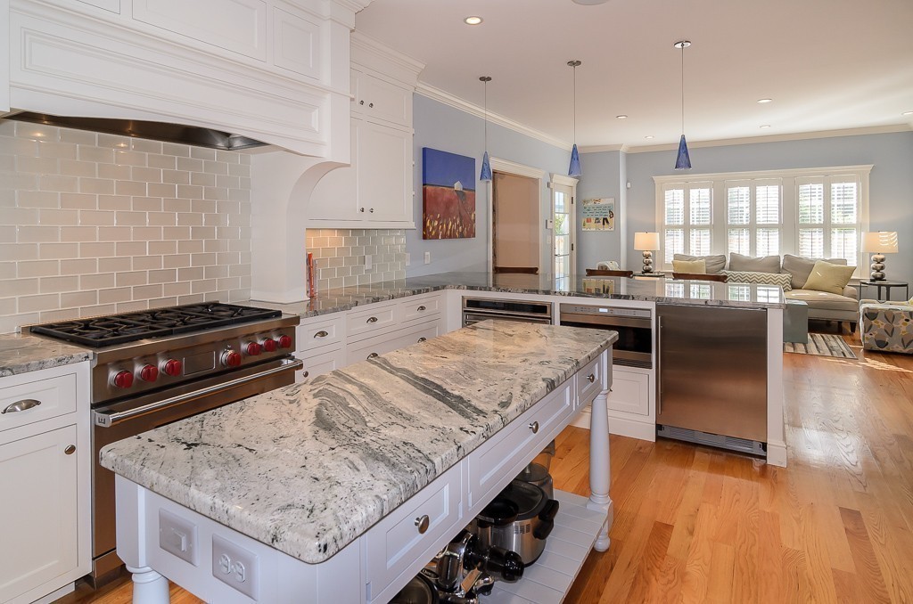 19 Pine Plain Road Wellesley, MA 02481 - Photo 8 of 22