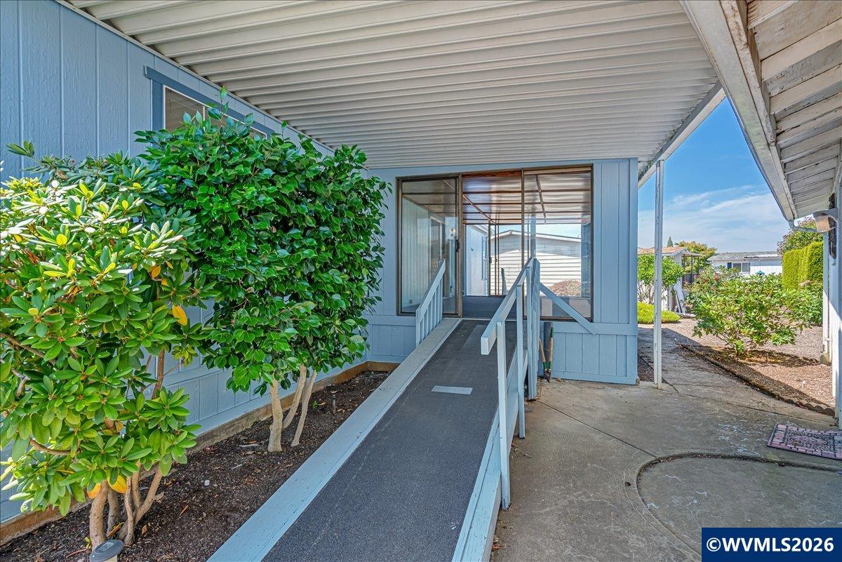 5422 Portland Road Northeast, Unit 102 Salem, OR 97305 - Photo 35 of 37