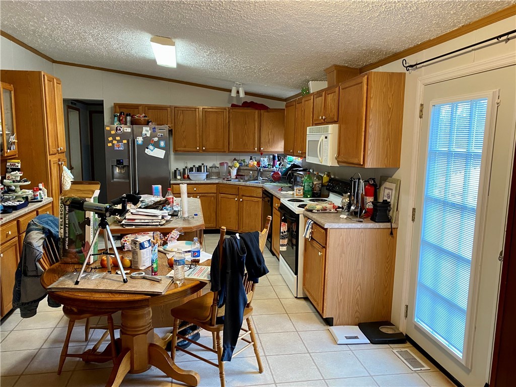 2416 Horseshoe Road Iva, SC 29655 - Photo 9 of 27