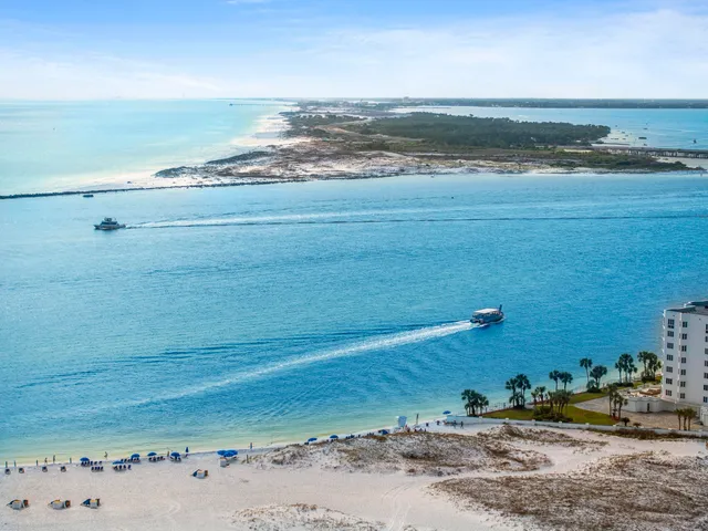 $2,500 | 32 Gulf Breeze Court, Destin, FL 32541