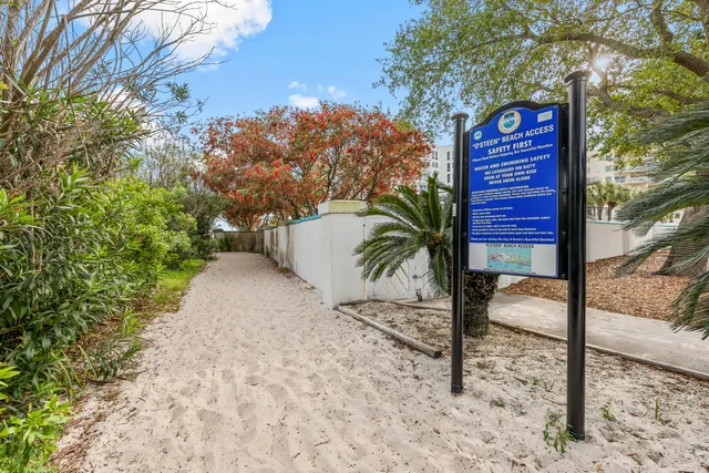 $2,500 | 32 Gulf Breeze Court, Destin, FL 32541