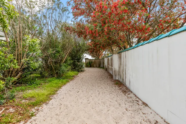 $2,500 | 32 Gulf Breeze Court, Destin, FL 32541