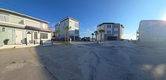 $2,500 | 32 Gulf Breeze Court, Destin, FL 32541