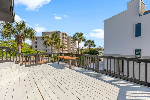 $2,500 | 32 Gulf Breeze Court, Destin, FL 32541