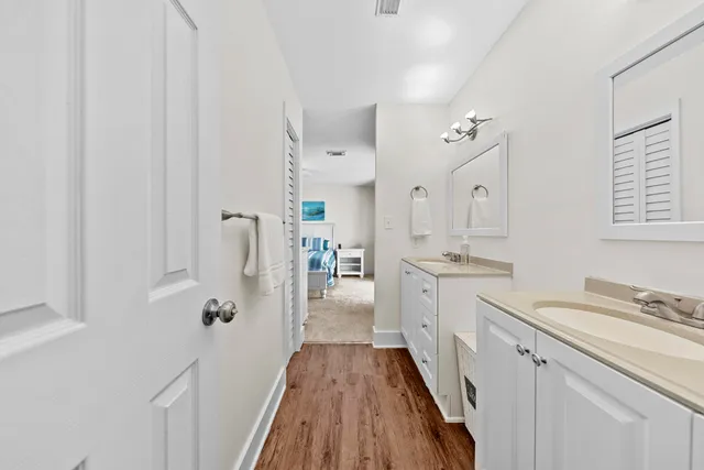 $2,500 | 32 Gulf Breeze Court, Destin, FL 32541