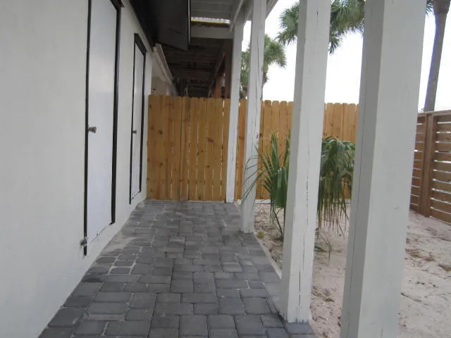 $2,500 | 32 Gulf Breeze Court, Destin, FL 32541