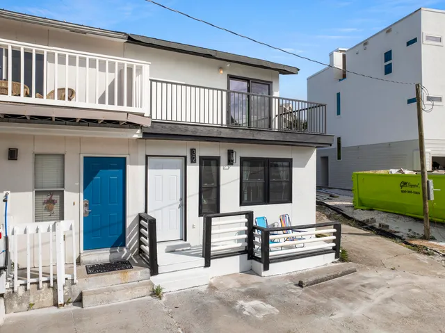 $2,500 | 32 Gulf Breeze Court, Destin, FL 32541