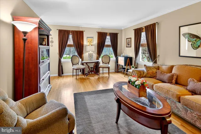 $925,000 | 5 Spring Hollow Drive, Hopewell, NJ 08525