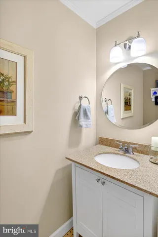 $925,000 | 5 Spring Hollow Drive, Hopewell, NJ 08525