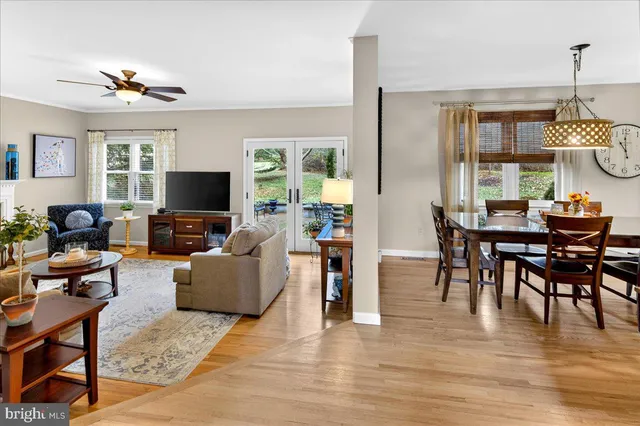 $925,000 | 5 Spring Hollow Drive, Hopewell, NJ 08525