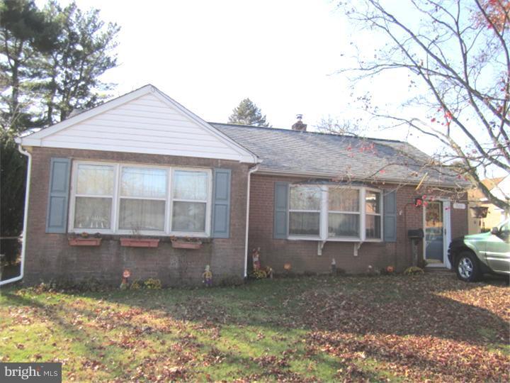 703 West County Line Road Horsham, PA 19044 - Photo 1 of 8 Exterior Front