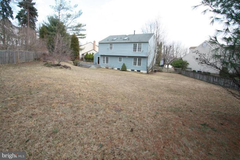 10 Autumn Ridge Court Silver Spring, MD 20906 - Photo 23 of 23 a view of a house with a dry yard