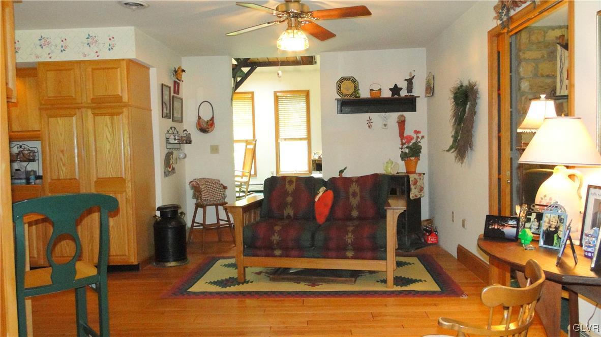 4315 Vera Cruz Road Center Valley, PA 18034 - Photo 12 of 46 Gallery Image 12
