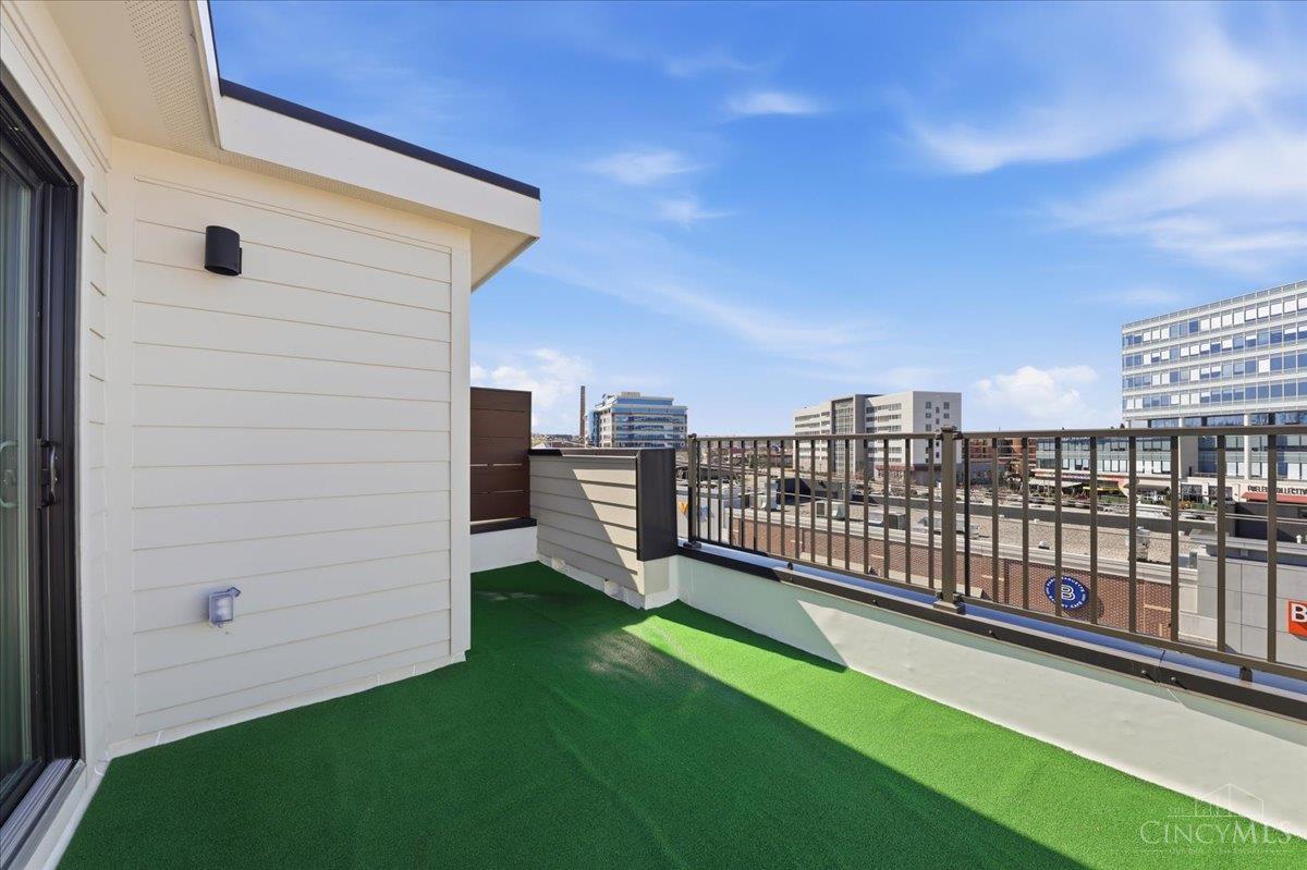 3908 Edwards Road, Unit C Cincinnati, OH 45209 - Photo 49 of 61