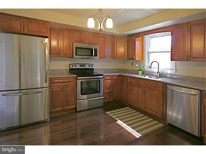 413 South Devon Avenue Wayne, PA 19087 - Photo 5 of 15 Kitchen